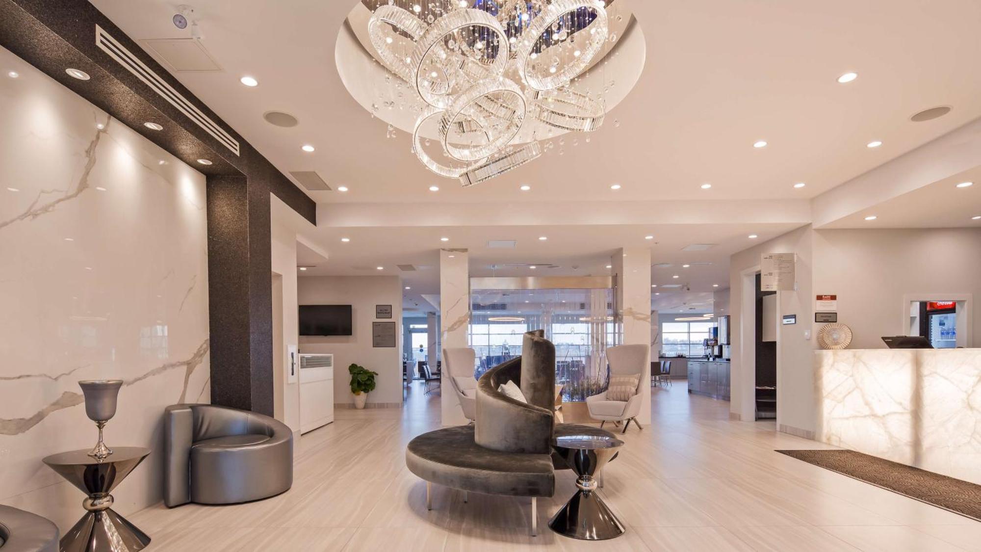 Hotel Executive Residency By Western View North Calgary
