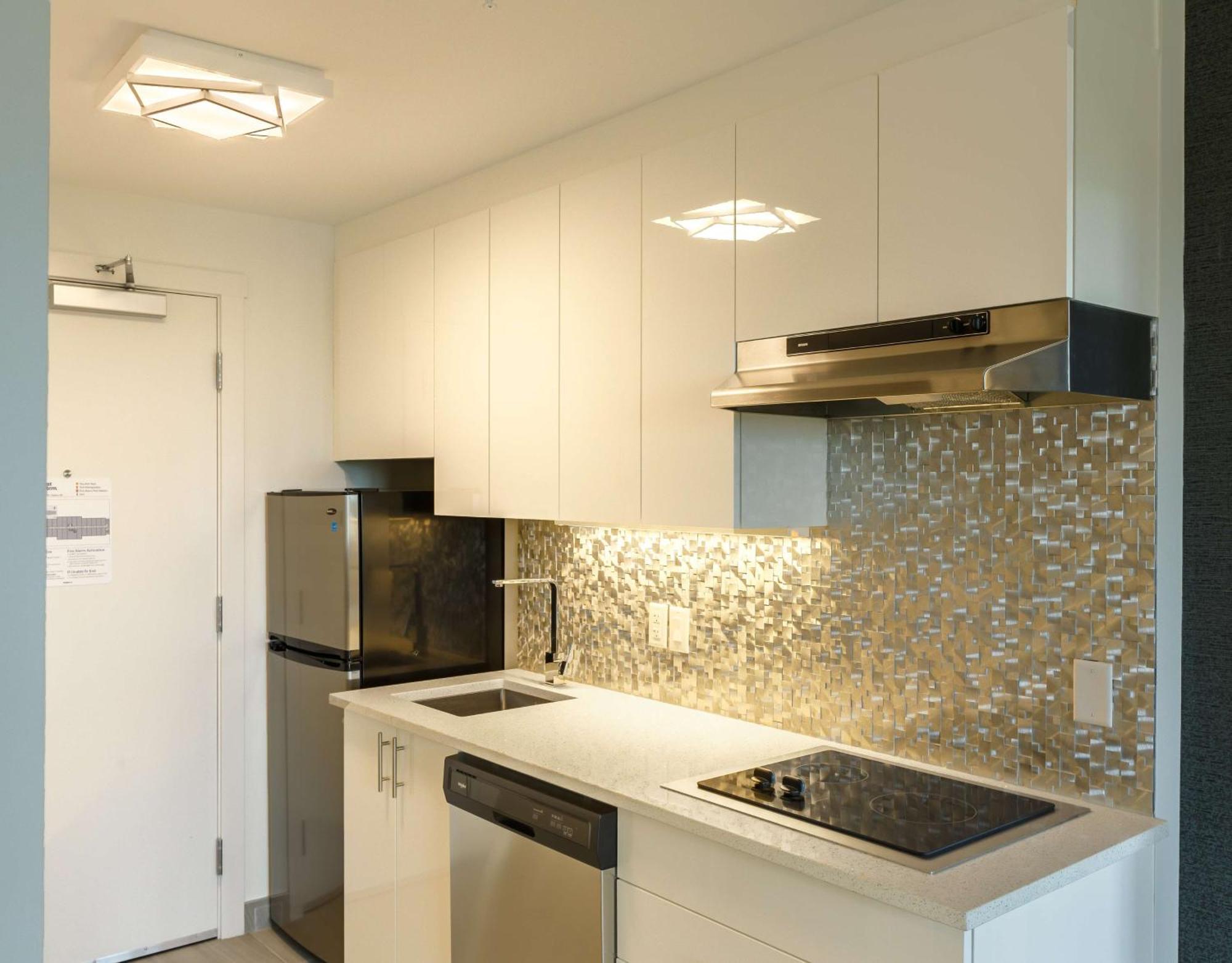 Executive Residency By Western View North Calgary